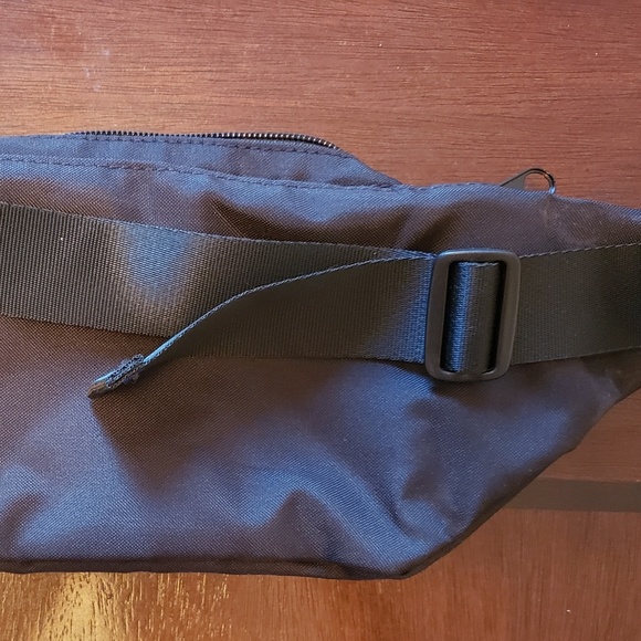 🎉Face It🎉 - Picture 4 of 4